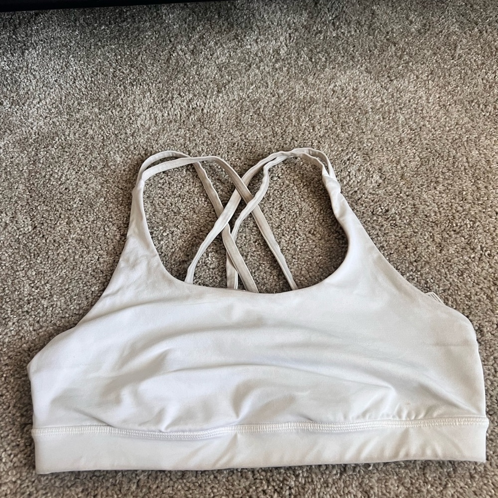 Lululemon Energy Bra in white size 10